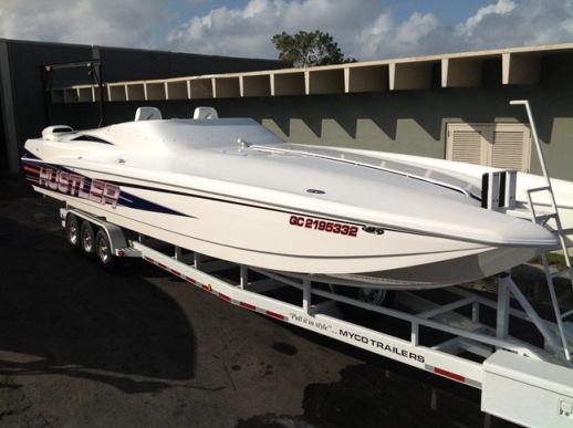 race-boat-charter-miami-ft-lauderdale
